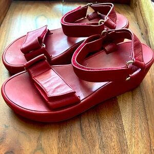 beek Red Women's Sandals